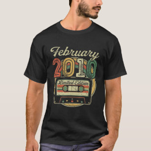 Retro Februar 2010 Cassette Tape 12th Birthday De T-Shirt