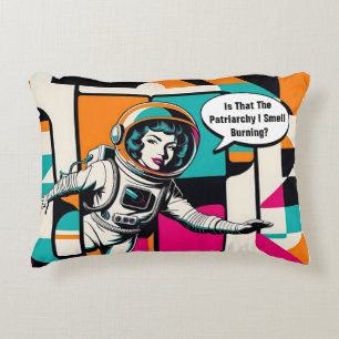 Retro Feminist Patriarchin Astronautin Pop Kunst Dekokissen