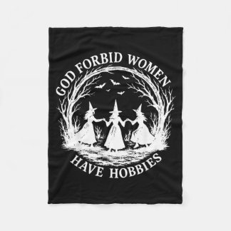 Retro-feministische himmlische Gottheit verbietet Fleecedecke