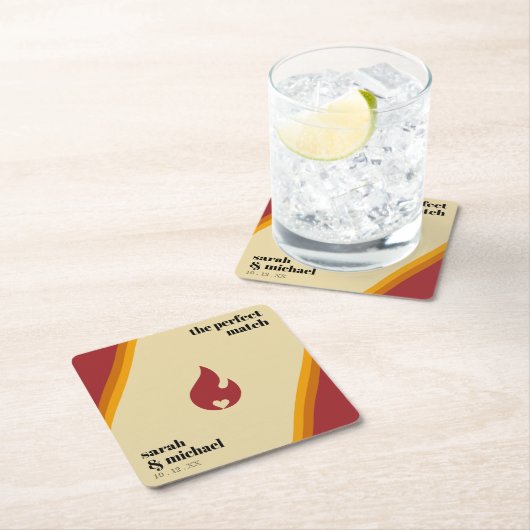 Retro-Feuerherz gestreift die perfekte Match-Hochz Rechteckiger Pappuntersetzer (Vor Ort)