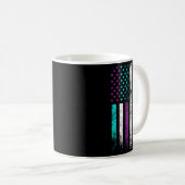 Retro Fight Suicide Prevention Awareness Us Flag Kaffeetasse (VorderseiteRechts)