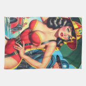 Retro Firefighter Girl Geschirrtuch (Horizontal)