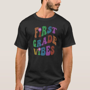 Retro FIRST GRADE VIBES Lehrerin Friedliche Liebe T-Shirt