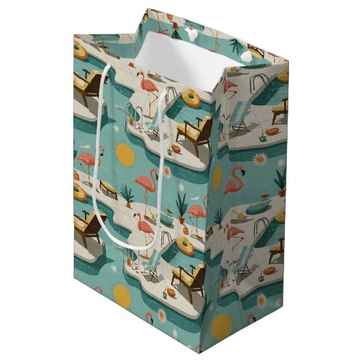 Retro-Flamingo-Poolside-Sommer-Muster (1) Mittlere Geschenktüte (Vorderseite Schrägansicht)