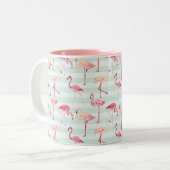 Retro Flamingos auf tadellosen Streifen Zweifarbige Tasse (Vorderseite Links)