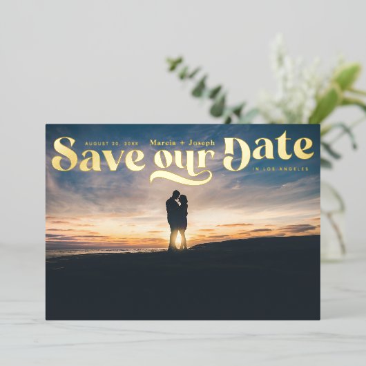 Retro Foto Sunset Save the Date Folieneinladung (Stehend vorne)