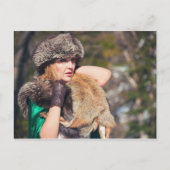 Retro-Frau im Winter Postkarte (Vorderseite)