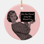 Retro-Frau mit Klapptür-Hanger-Ornament Keramik Ornament (Hinten)