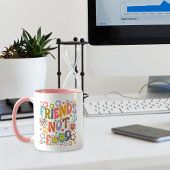 Retro Friends Not Food, Vegan Tasse