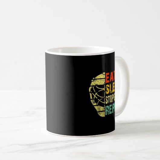 Retro Funny Eat Sleep Stop Goals Repeat Ice Hockey Kaffeetasse (VorderseiteRechts)