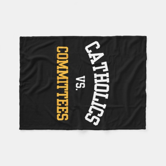Retro Funny Trendy Quote Catholics Vs Committees Fleecedecke (Vorderseite (Horizontal))