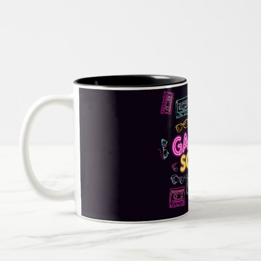 Retro Gal Pal Zweifarbige Tasse (Links)