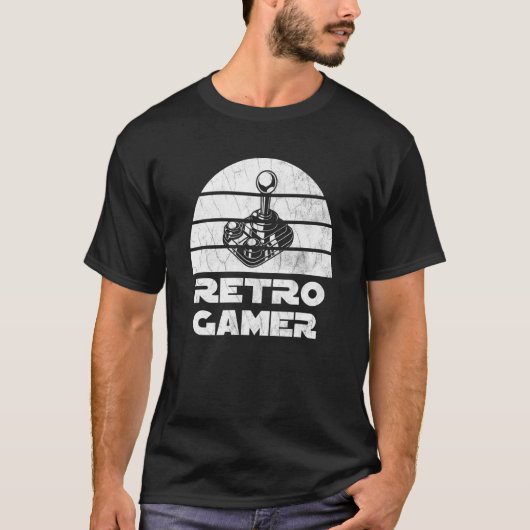 Retro-Gamer mit Joystick und Sonnenuntergang T-Shirt (Vorderseite)