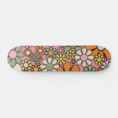 Retro Garden Blume Groovy 60er 70er Floral Pattern Skateboard (Horizontal)