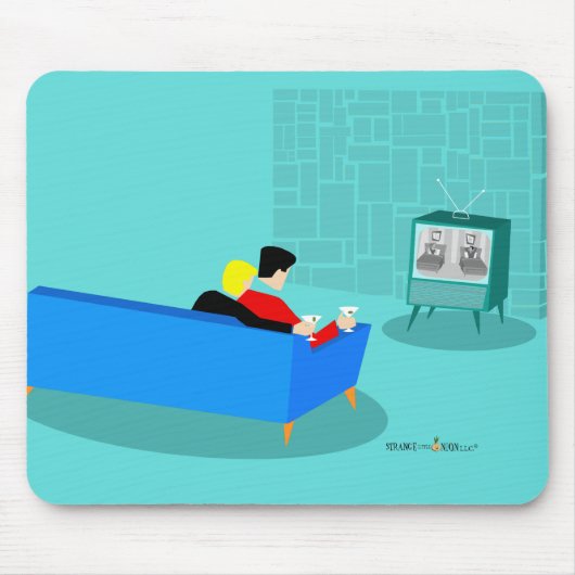 Retro Gay Couple Watching TV Mousepad (Vorne)
