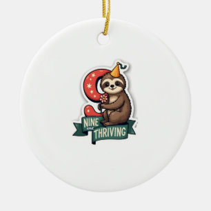 Retro-Geburtstags-Faultier-Mädchen-Party-Vektor-De Keramik Ornament