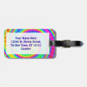 Retro gefärbte KrawatteHippie psychedelisch Gepäckanhänger (Rückseite horizontal)