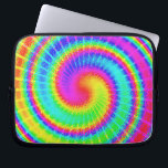 Retro gefärbte KrawatteHippie psychedelisch Laptopschutzhülle<br><div class="desc">Dieses groovy 60er tiedye Laptophülsen-Ausrüstungsbeschreibungen ein heller,  Wirbler Regenbogen von Farben in einem Krawatte-gefärbten Muster. Es ist ein Spaß,  retro Entwurf für friedlichen Hippies/Böhmen,  die Liebe die Sechzigerjahre,  die Siebzigerjahre und die psychedelische Farbe.</div>