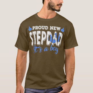 Retro Gender Reveal Proud New Stepdad Es ist ein J T-Shirt