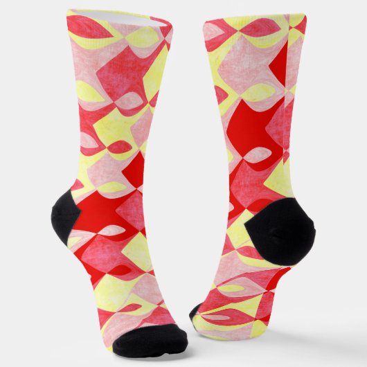 Retro Geometric Diamond Muster rot, rosa und gelb Socken (Gewinkelt)