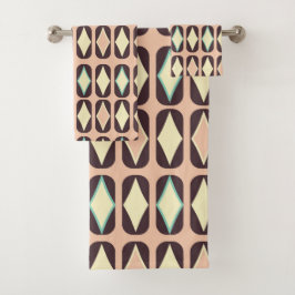 Retro geometric pattern with brown, yellow, blue badhandtuch set