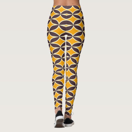 Retro geometric pattern yellow and brown leaf leggings (Rückseite)