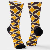 Retro geometric pattern yellow and brown leaf socken (Gewinkelt)