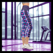 Retro Geometric Pink und Blau Capri Leggings