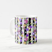Retro, gestreift und Punkte Kaffeetasse (Vorderseite Links)