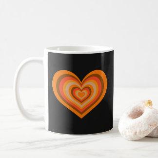 Retro-gestreifter Herzbecher - Orange auf Schwarz Kaffeetasse