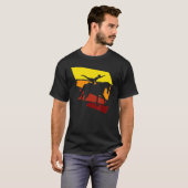 Retro-Gewölbe auf dem Pferd T-Shirt (Vorne ganz)