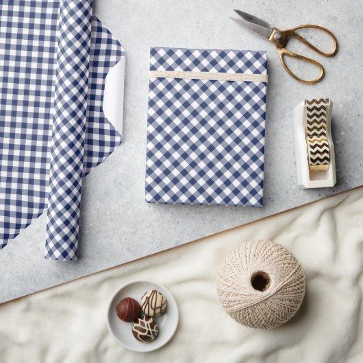 Retro-Gingham Navyblau Geschenkpapier (Kunsthandwerk)