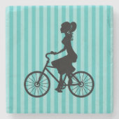 Retro Girl Cyclist Silhouette Steinuntersetzer (Vorderseite)