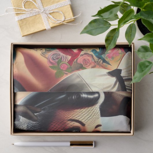 Retro Glam Tattooed Button-up Seidenpapier (Geschenk)