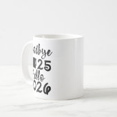 Retro Goodbye 2025 Hello 2026 Happy New Year Party Kaffeetasse (Vorderseite Links)
