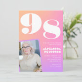 Retro Gradient Pink 98. Geburtstag Einladung (Stehend Vorderseite)