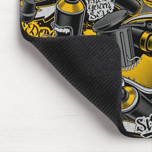 Retro Graffiti Urban Street Pattern Mousepad (Ecke)