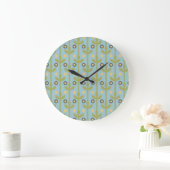 Retro Green and Blue Cute Folksy Floral Pattern Große Wanduhr (Zuhause)
