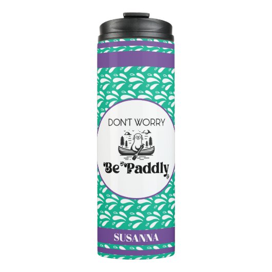 Retro Green Pattern Canoe Otter Individuelle Name Thermosbecher (Vorderseite)