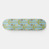 Retro Green und Blue Niedlich Folksfloral Muster Skateboard (Horizontal)
