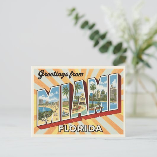 Retro "Greetings from Miami, Florida" Sunburst Postkarte (Stehend Vorderseite)