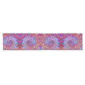 Retro Groovy Abstrakt Lavender und Magenta Swirl Kurzer Tischläufer (Horizontal)