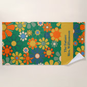 Retro Groovy Blume 60er 70er Floral Pattern Bride Strandtuch (Vorderseite)