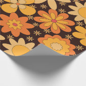 Retro Groovy Blumenmuster Gelb und Orange Geschenkpapier (Ecke)