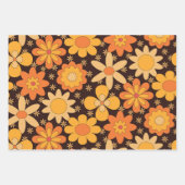Retro Groovy Blumenmuster Gelb und Orange Geschenkpapier Set (Vorderseite)