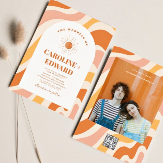 Retro Groovy Colorful Wavy Boho Wedding Qr Code Einladung