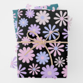 Retro Groovy Daisies Soft Pink Blue Lila Geschenkpapier Set (Beispiel)