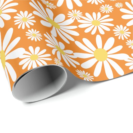 Retro Groovy Daisies Spring Pattern Orange Geschenkpapier (Rolleneckpunkt)