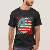 Retro Groovy Fourth 4th Of July Smile Checkered Wo T-Shirt (Vorderseite)