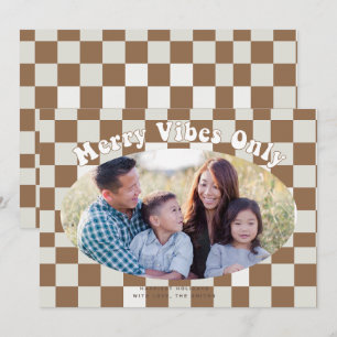 Retro Groovy Fröhliche Vibes Only mit Buffalo Karo Einladung